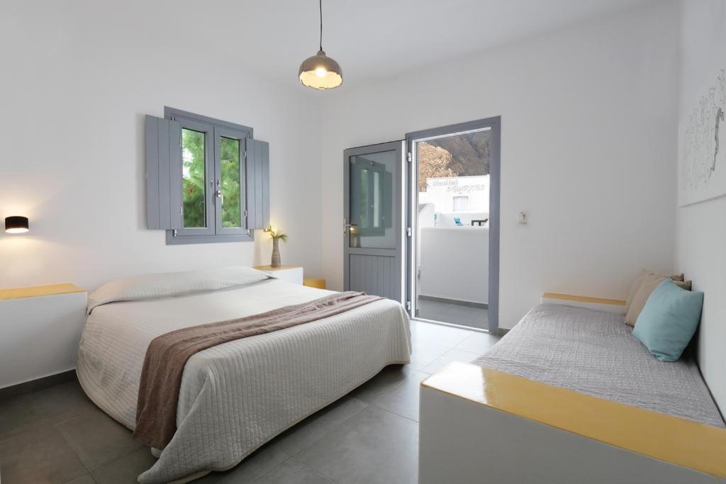 Perissa Blue Dome Rooms Exteriér fotografie